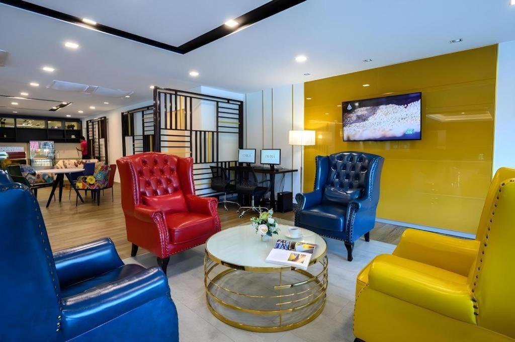 Iwish Hotel Банкок Екстериор снимка